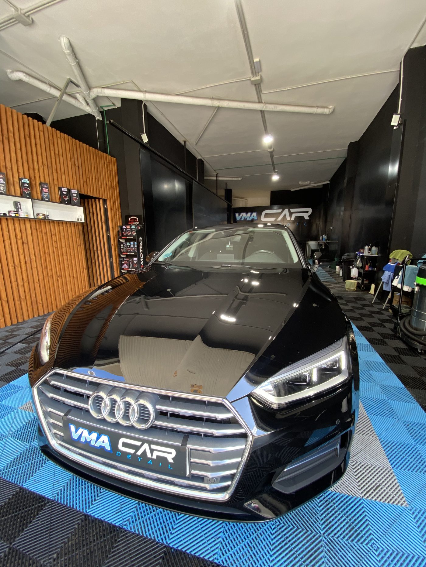 Audi A5 detallado en el taller VMA CAR Detail